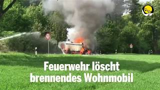 Feuerwehr löscht brennendes Wohnmobil [upl. by Ert]