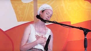 Ajeet Kaur chants to Guru Ram Das at Sat Nam Fest Joshua Tree 2015 [upl. by Okemak]