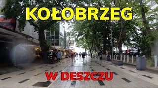 Kołobrzeg w deszczową pogodę Spacer przez główną alejkę do na plażę i wejście do morza [upl. by Yllim]