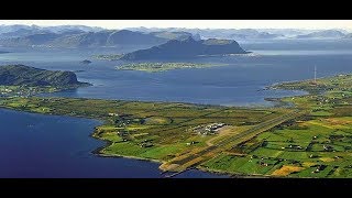 روعة الهبوط بمطار مدينة آليسوند  النرويج Magnificent landing at Aalesund city airport  Norway [upl. by Nomit796]