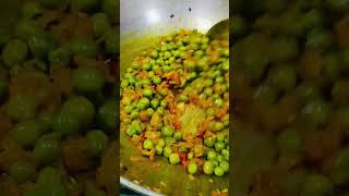 Matar ki bhujiya cooking Indian food recipe viral viralshort trending videoindiancusine 🙏🙏 [upl. by Manara]