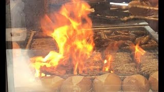 German Street Food  Nürnberger Bratwurst [upl. by Je437]