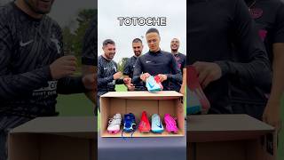 Crampon Challenge avec ​⁠totocheGang ​⁠Evanv77 😹👟 footballchallenge funny football [upl. by Riancho]