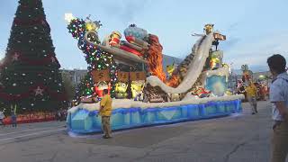 2022 UNIVERSAL STUDIOS CHRISTMAS PARADE [upl. by Slein]