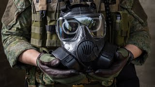 Alle militairen krijgen een nieuwe en verbeterd CBRNmasker [upl. by Sheehan493]