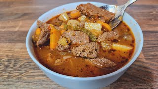 Omas Rezept für Rindfleischsuppe mit Gemüse Sehr leckeres und gesundes Rezept für Rinderbrühe [upl. by Dianemarie]