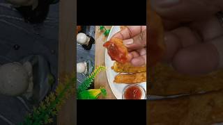 Kache kele ke pakora in South Indian style ytshorts food cooking [upl. by Raychel125]