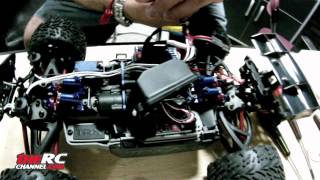 Putting led lights on the Traxxas 116 erevo [upl. by Read]