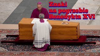 Znaki na pogrzebie Benedykta XVI  Video [upl. by Sudbury696]