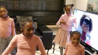 MAKOMANAPESI YOAMAZINE DANCE BY ESSIEN SISTERSBIG THANKS FOR SUBSCRIBE GOD BLESS [upl. by Laurin]