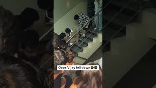 Reaction For Vijay Deverakonda thala keela விழுந்திட்டார் vijaydevarakonda shorts [upl. by Proudfoot937]