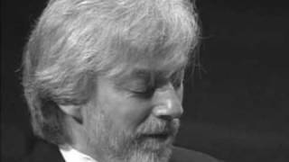 Fryderyk Chopin Koncert fmoll Allegro vivace Krystian Zimerman [upl. by Bashee]