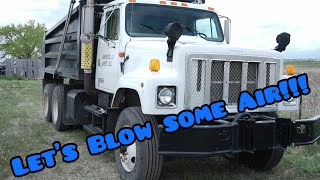 Installing an incab onboard air blow gun in an 03 International 2574 Cummins N14 Dump Truck [upl. by Raoul250]