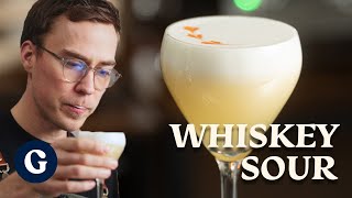 Klassisk Wiskey sour – David Kringlunds bästa recept [upl. by Annoynek]