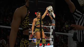 Bianca Belair secures the advantage for WarGames with a little help from Bayley… 👏👏👏 WWERaw [upl. by Araik470]