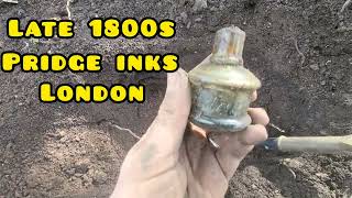 Pridge Ink and French Mustard found Bottle Digging [upl. by Shaum]