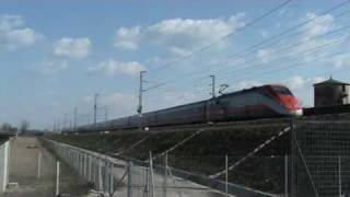 ES9436 FrecciaRossa suona per noi a 300Kmh [upl. by Ivzt]