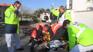 Urgences de La Rochelle les secouristes sur tous les fronts [upl. by Elleinwad]