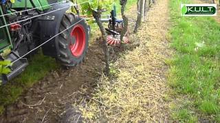 KULT Fingerhacke im Weinbau KULT finger weeder in vineyards [upl. by Aleron]