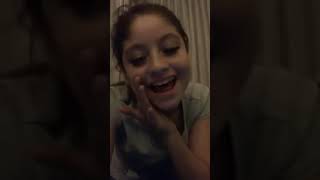 Karol Sevilla canta Mil besos por segundo [upl. by Aihcsrop]