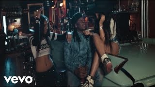 R2bees  Killing Me Softlyvideo [upl. by Sibilla]