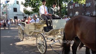 Schützenfest 25 06 2024 in Dormagen Das Königspaar wird zur Bühne gebracht [upl. by Aisat]