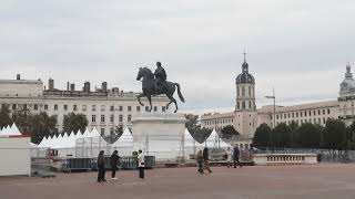 Grand tour de France Lyon La place Bellecour [upl. by Haronid]