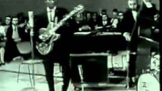 Chuck Berry  Johnny B Goode Live 1958 [upl. by Hiroshi898]