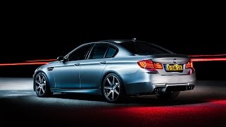 BMW M5 30 Jahre Edition Review  wwwhartvoorautosnl  English Subtitled [upl. by Niuqauj669]