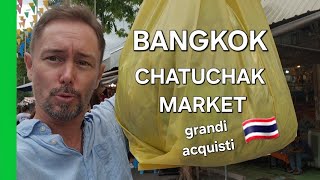 CHATUCHAK MARKET  20 ottobre 2024 11 camicie e 5 paia di mutande [upl. by Ellesig168]