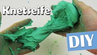 KneteSeife selber machen  DIY  Anleitung [upl. by Zetnauq]