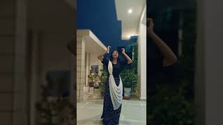 Saree ke fall saTwirlinggirl trendingshorts dance [upl. by Nasaj99]