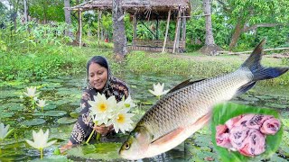 মাঠ থেকে শাপলা তুলে মাছের তেল দিয়ে রান্না করলাম সাথে রুই মাছের ঝালদা  fish curry recipe [upl. by Anibor]