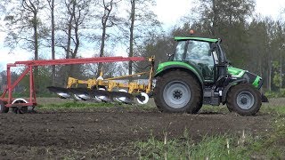 Ploegen met DeutzFahr 61304 Cshift en 4 schaar Rumptstad Varimax ploeg 2017 [upl. by Kerrin]