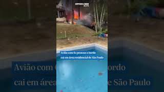 Avião com 62 pessoas a bordo cai em áreas residencial de São Paulo noticias saopaulo [upl. by Eirena]