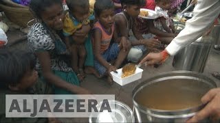 India Using leftovers to feed the hungry in Mumbai [upl. by Aleekahs]