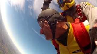 Skydive  Fallschirmspringen  wwwfallschirmspringeninfo  hd 720p [upl. by Inohs]