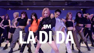 EVERGLOW  LA DI DA  Haejun X Tina Boo X Lia Kim Choreography [upl. by Katusha153]