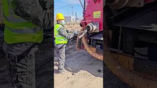 Pump truck pump pipe concrete clearing process [upl. by Elliot]