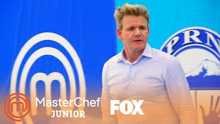 Gordon Ramsay Is Shocked To See Gonzalo Scolding His Teammates  Season 5 Ep 5  MASTERCHEF JUNIOR [upl. by Renba]