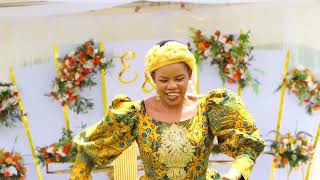 NIGERIAN WEDS KAMBA  ESTHER amp AKEEM TRADIONAL WEDDING SONG BY STELLA MENGELE [upl. by Abey]