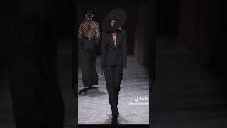 Spring 2025 by Nina Ricci ss25 alexconsanifashion runwayblack [upl. by Alin]