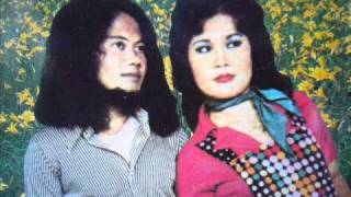 Colak Colek  Rhoma Irama amp Elvy Sukaesih [upl. by Laon]