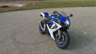 Suzuki GSXR 600 2006K6 Walkaround and Rev [upl. by Joletta118]