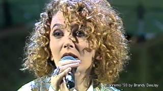 GRAZIA DI MICHELE E ROSSANA CASALE  Gli Amori Diversi Sanremo 1993  Prima Esibizione  AUDIO HQ [upl. by Schonfield419]