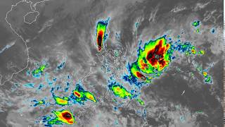 TAAL Volcano Philippines eruption Himawari8 satellite animation of the spreading ashcloud FA [upl. by Yenahteb]