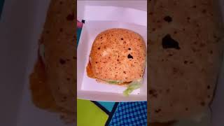 Burgir 🍔 music beach travel youtube food youtubeshorts fooodblogger foodie [upl. by Layman728]