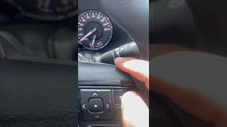 Cambiar el idioma de Inglés al Español en el tablero de instrumentos de un hilux [upl. by Nahtad944]