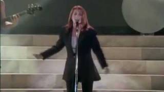 Belinda Carlisle  Heaven Is A Place On Earth Live 1988 [upl. by Hpeseoj]