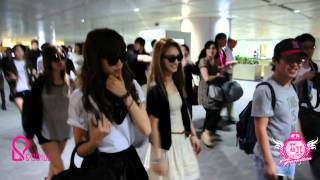 大酥團ampSosius 110908 SNSD in Taiwan Taoyuan Airport 23  FanCam [upl. by Iel]